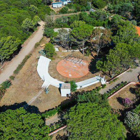 Happy Camp Mobile Homes In Camping Village Baia Paradiso บาเดซี ภายนอก รูปภาพ