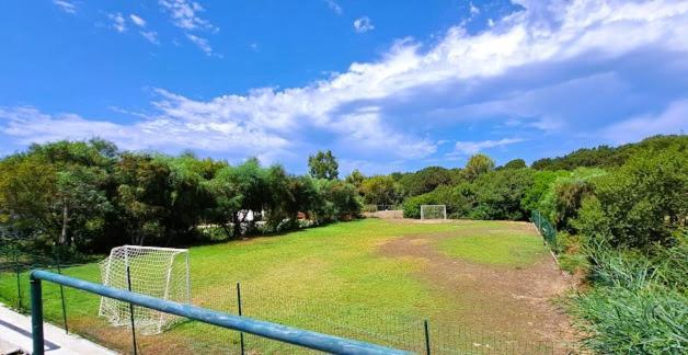 Happy Camp Mobile Homes In Camping Village Baia Paradiso บาเดซี ภายนอก รูปภาพ