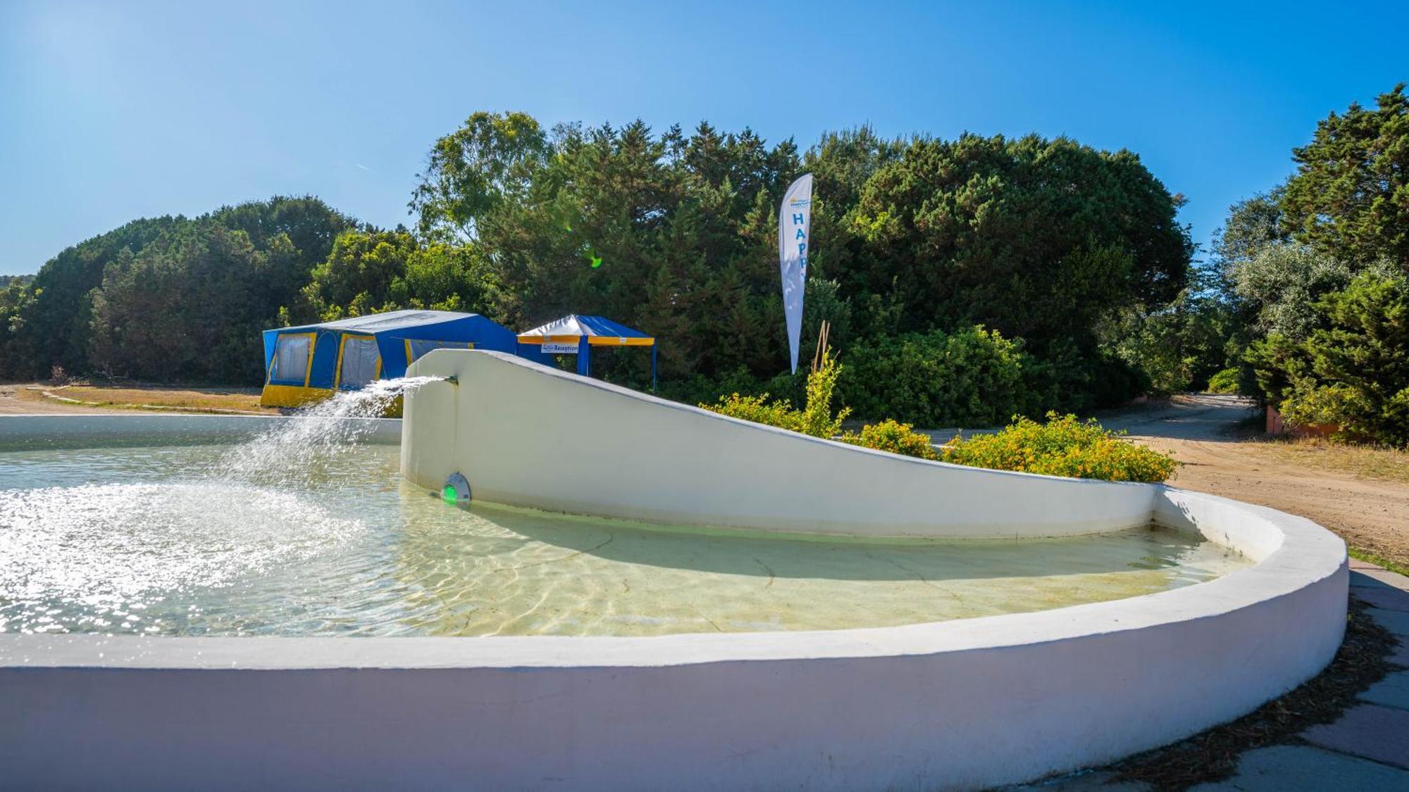 Happy Camp Mobile Homes In Camping Village Baia Paradiso บาเดซี ภายนอก รูปภาพ