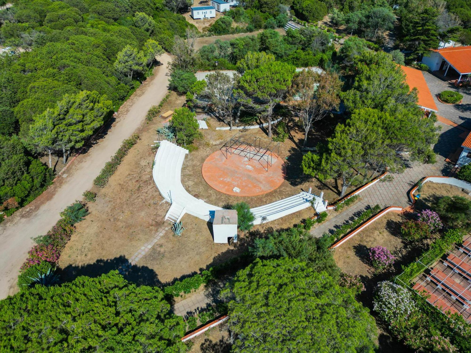 Happy Camp Mobile Homes In Camping Village Baia Paradiso บาเดซี ภายนอก รูปภาพ