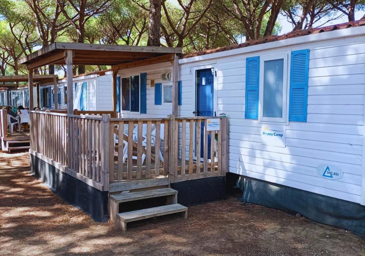Happy Camp Mobile Homes In Camping Village Baia Paradiso บาเดซี ภายนอก รูปภาพ